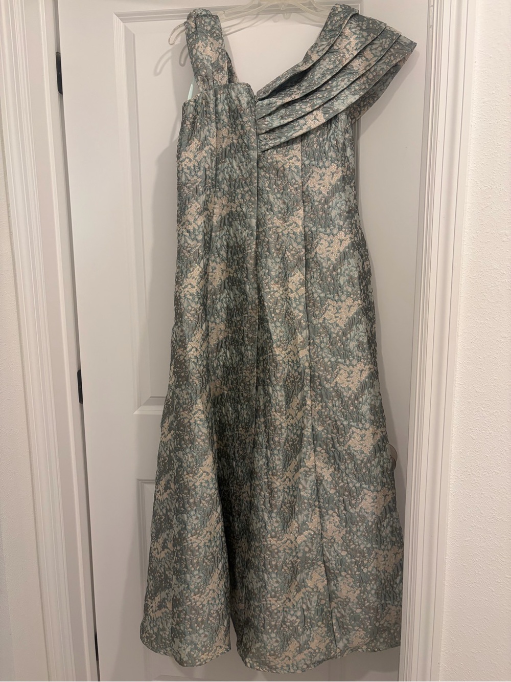 Betsy & Adam Mint and Cream One-Shoulder Floral Jacquard Dress